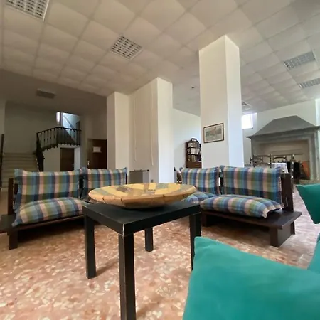 Regal With View And Free Parking Apartment Bellagio